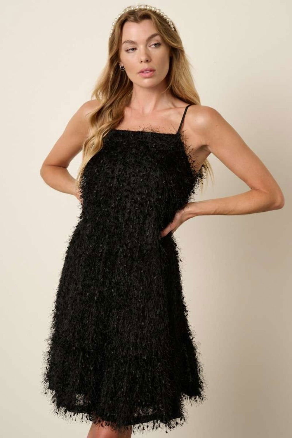 Mittoshop Feather Ruffle Hem Mini Cami Dress In Black us.meeeshop - 