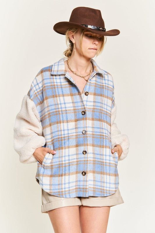 Multi plaid fuzzy sleeve jacket PLUS us.meeeshop - 