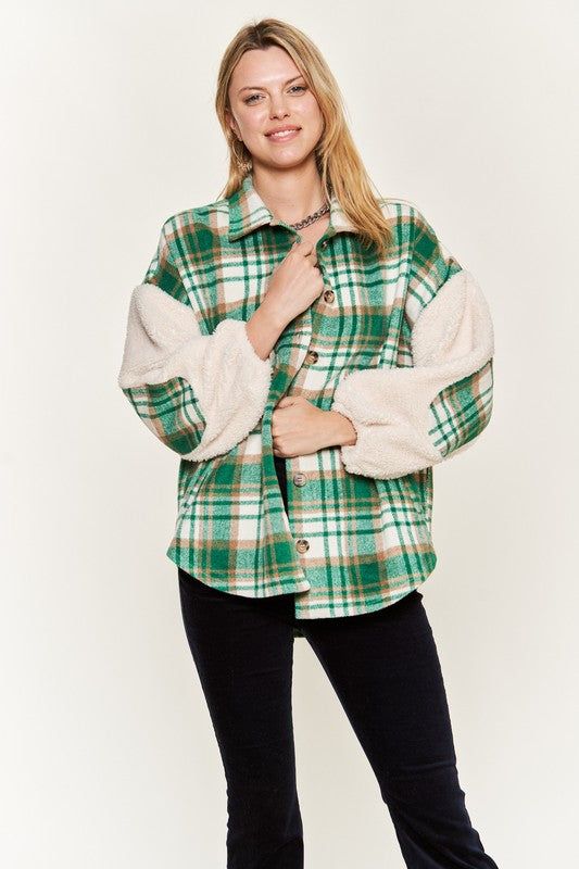 Multi plaid fuzzy sleeve jacket PLUS us.meeeshop - 