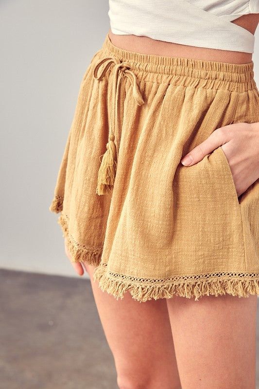 Mustard Seed | Fringe Trim Hem Shorts us.meeeshop - 