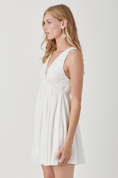 Mustard Seed V Neck Smock Sleeveless Dress in White us.meeeshop - 