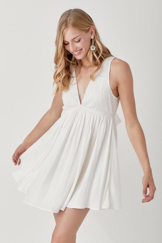 Mustard Seed V Neck Smock Sleeveless Dress in White us.meeeshop - Dresses