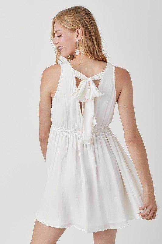 Mustard Seed V Neck Smock Sleeveless Dress in White - us.meeeshop