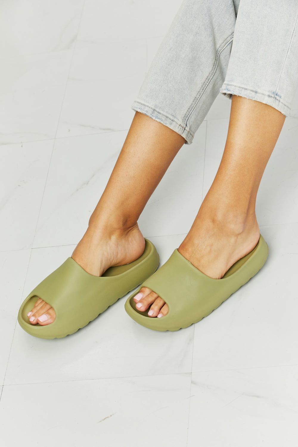 NOOK JOI In My Comfort Zone Slides in Green us.meeeshop - 