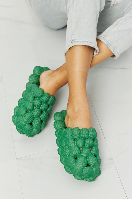 NOOK JOI Laid Back Bubble Slides in Green | us.meeeshop