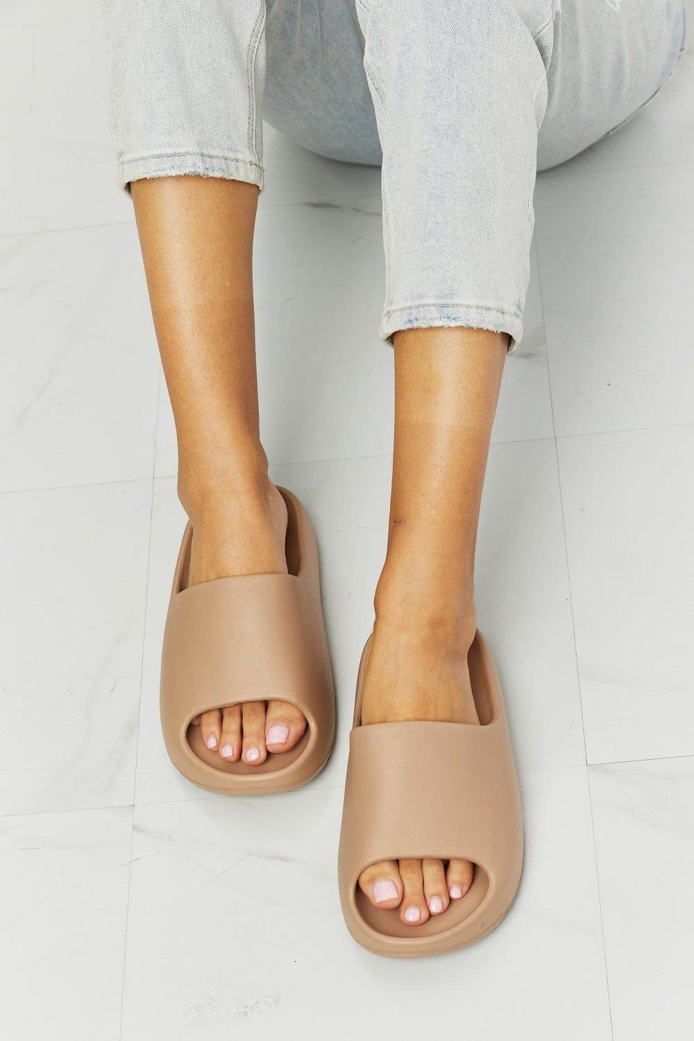 NOOK JOI In My Comfort Zone Slides in Beige - us.meeeshop