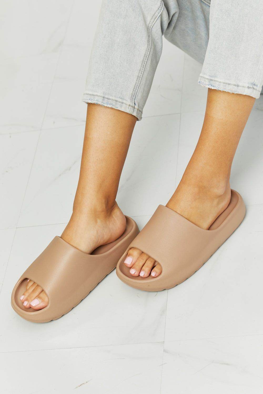 NOOK JOI In My Comfort Zone Slides in Beige - us.meeeshop