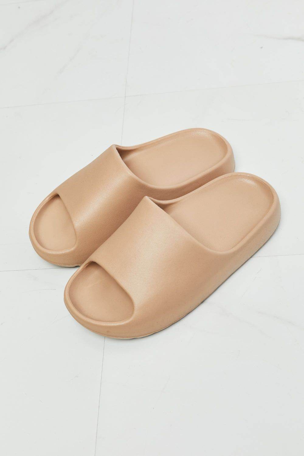 NOOK JOI In My Comfort Zone Slides in Beige - us.meeeshop