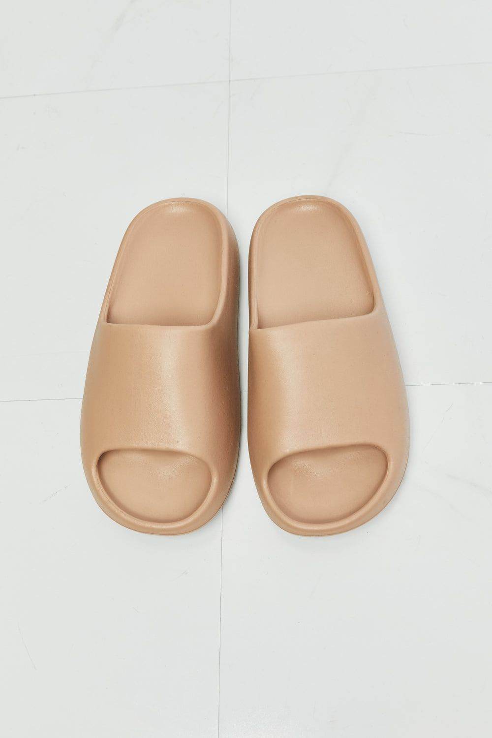 NOOK JOI In My Comfort Zone Slides in Beige - us.meeeshop