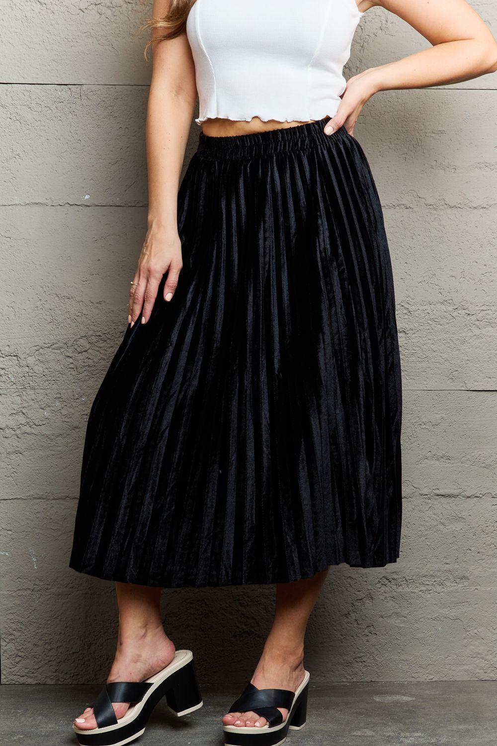 Ninexis | Accordion Pleated Flowy Midi Skirt us.meeeshop - 