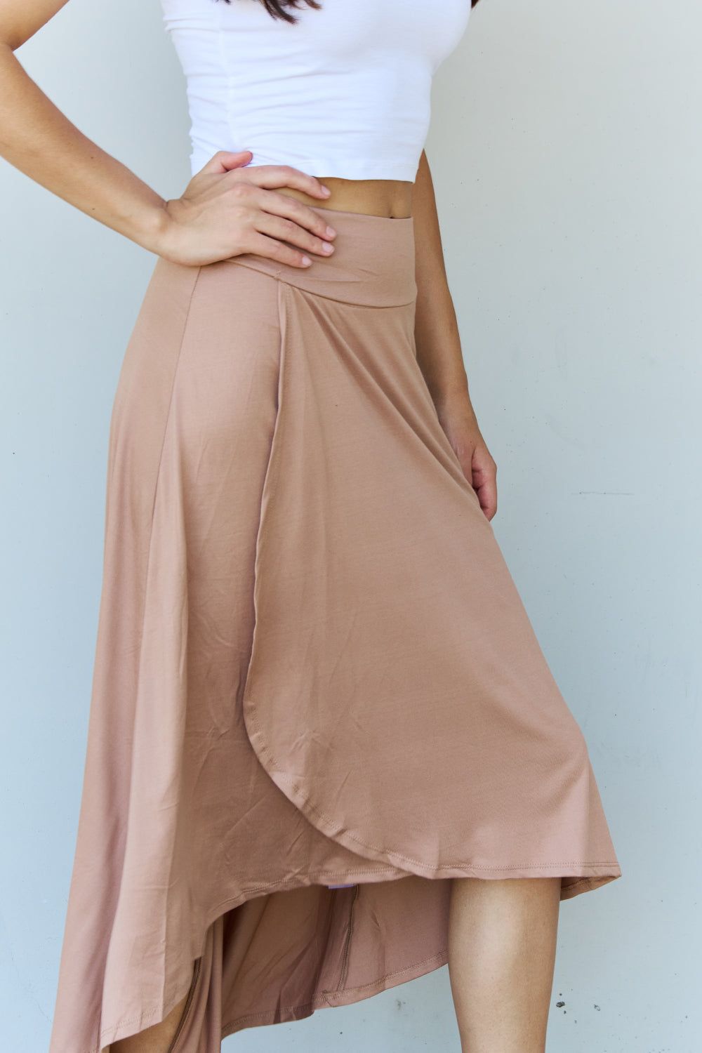 Ninexis First Choice High Waisted Flare Maxi Skirt in Camel us.meeeshop - 