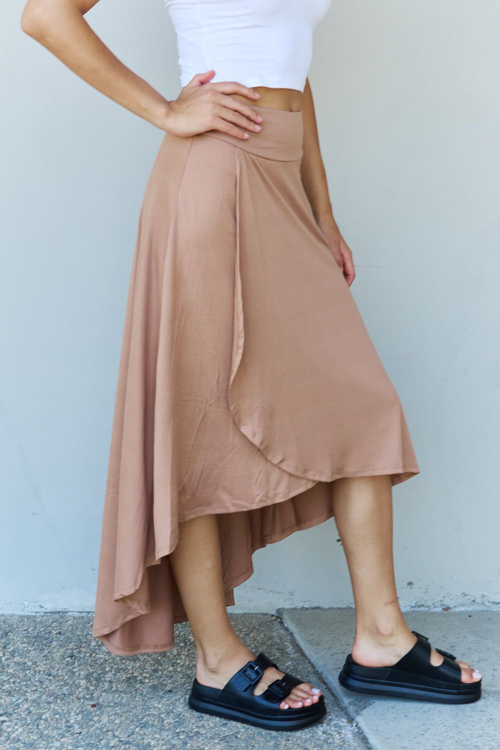 Ninexis First Choice High Waisted Flare Maxi Skirt in Camel us.meeeshop - 