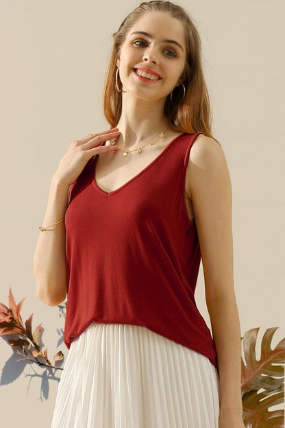 Ninexis Full Size V-Neck Curved Hem Tank us.meeeshop - 