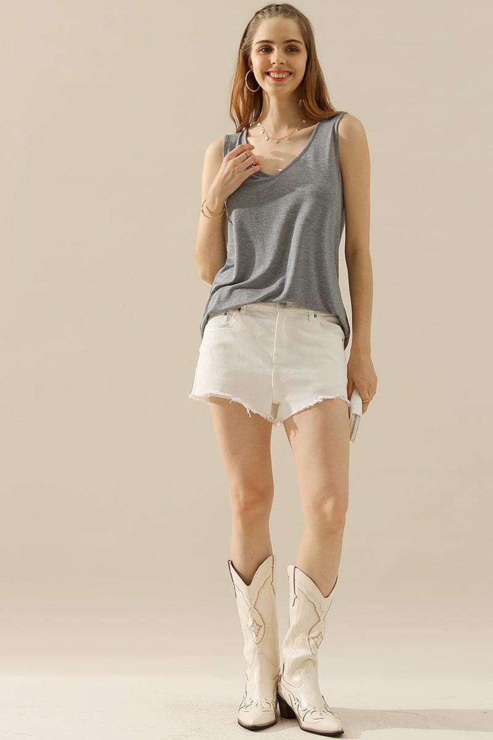 Ninexis Full Size V-Neck Curved Hem Tank us.meeeshop - 