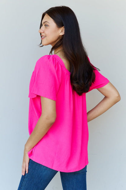 Ninexis Keep Me Close Square Neck Short Sleeve Blouse in Fuchsia us.meeeshop - 