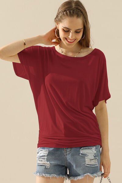 Ninexis Boat Neck Short Sleeve Ruched Side Top - us.meeeshop