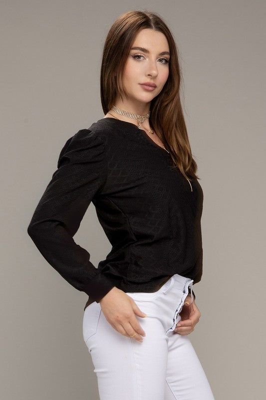 Notched neck jacquard top - us.meeeshop