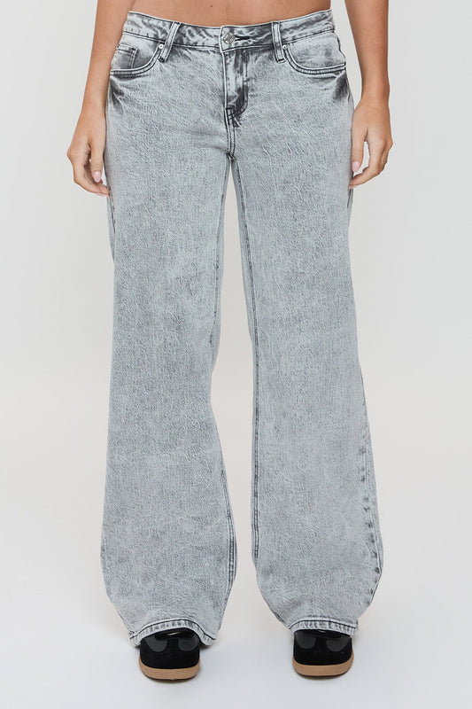 YMI Women's Luxe Britney Wide Leg Jeans