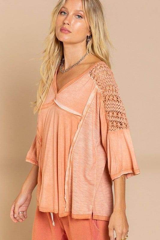 POL | Feminine Boho Crochet Sleeve Top - us.meeeshop