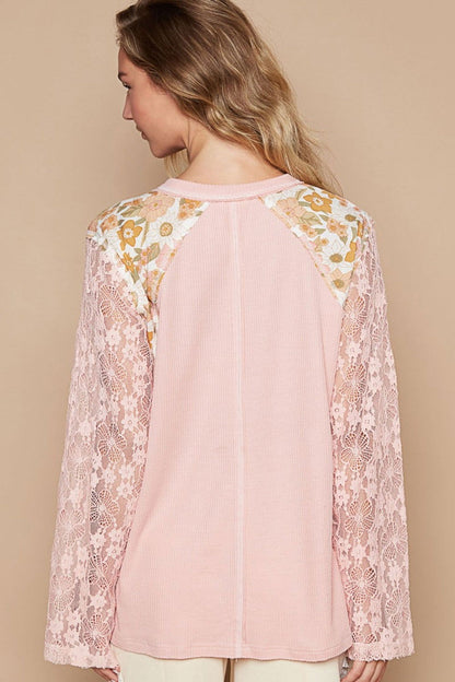 POL Flower Patch Lace Sleeve Knit Top In Pink us.meeeshop - 