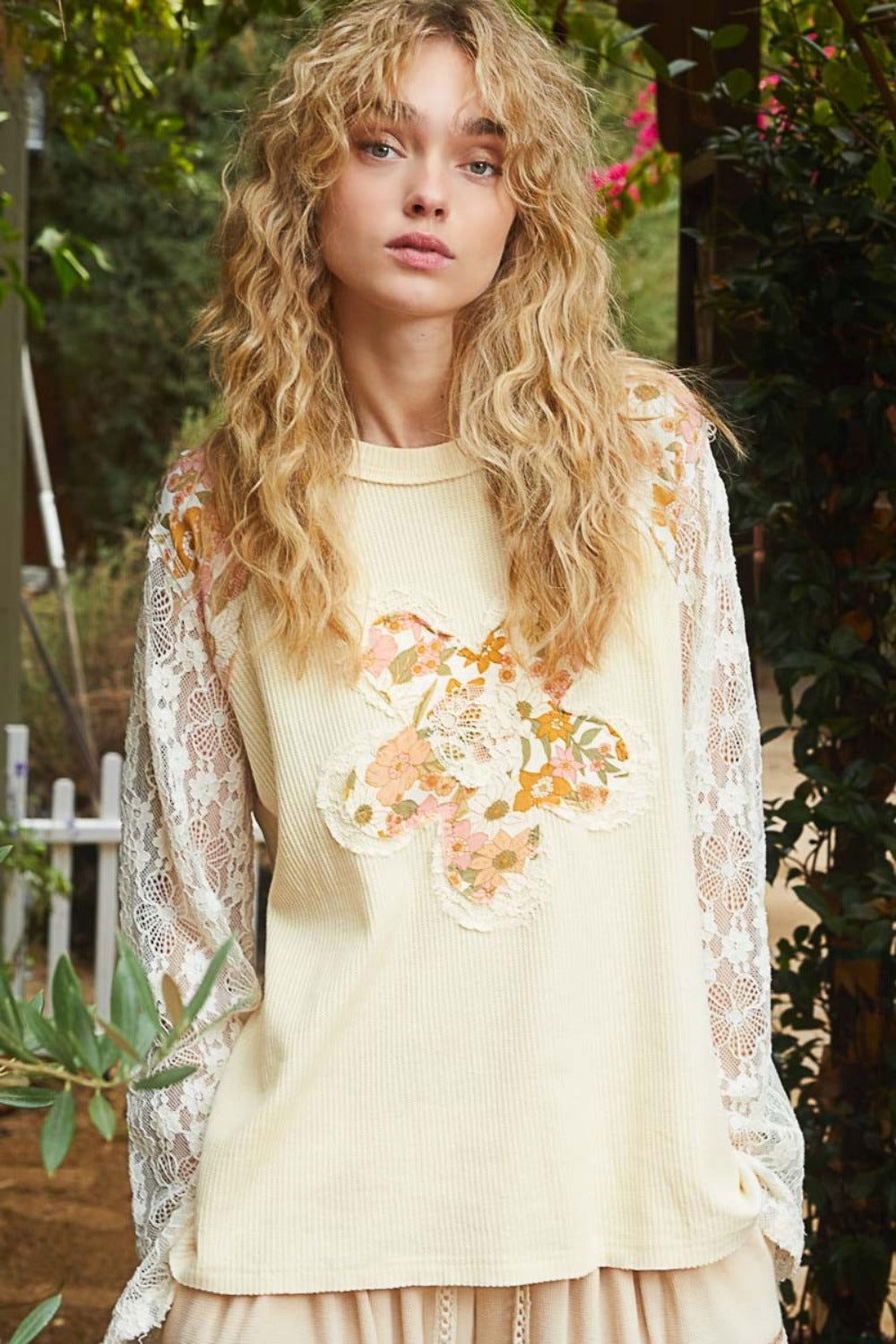 POL Flower Patch Lace Sleeve Knit Top us.meeeshop - 