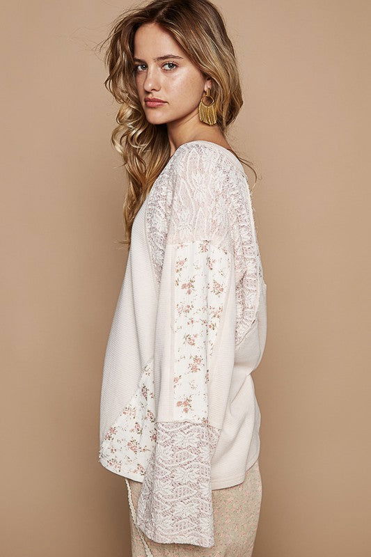 POL Lace Floral Round Neck Knit Top - Eggshell us.meeeshop - 