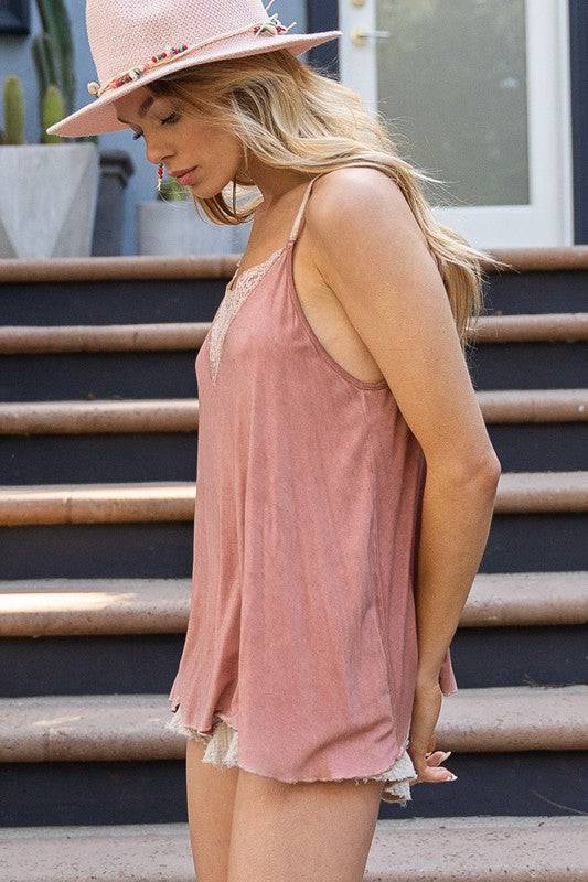 POL | V camisole Tank with Lace on Front | us.meeeshop