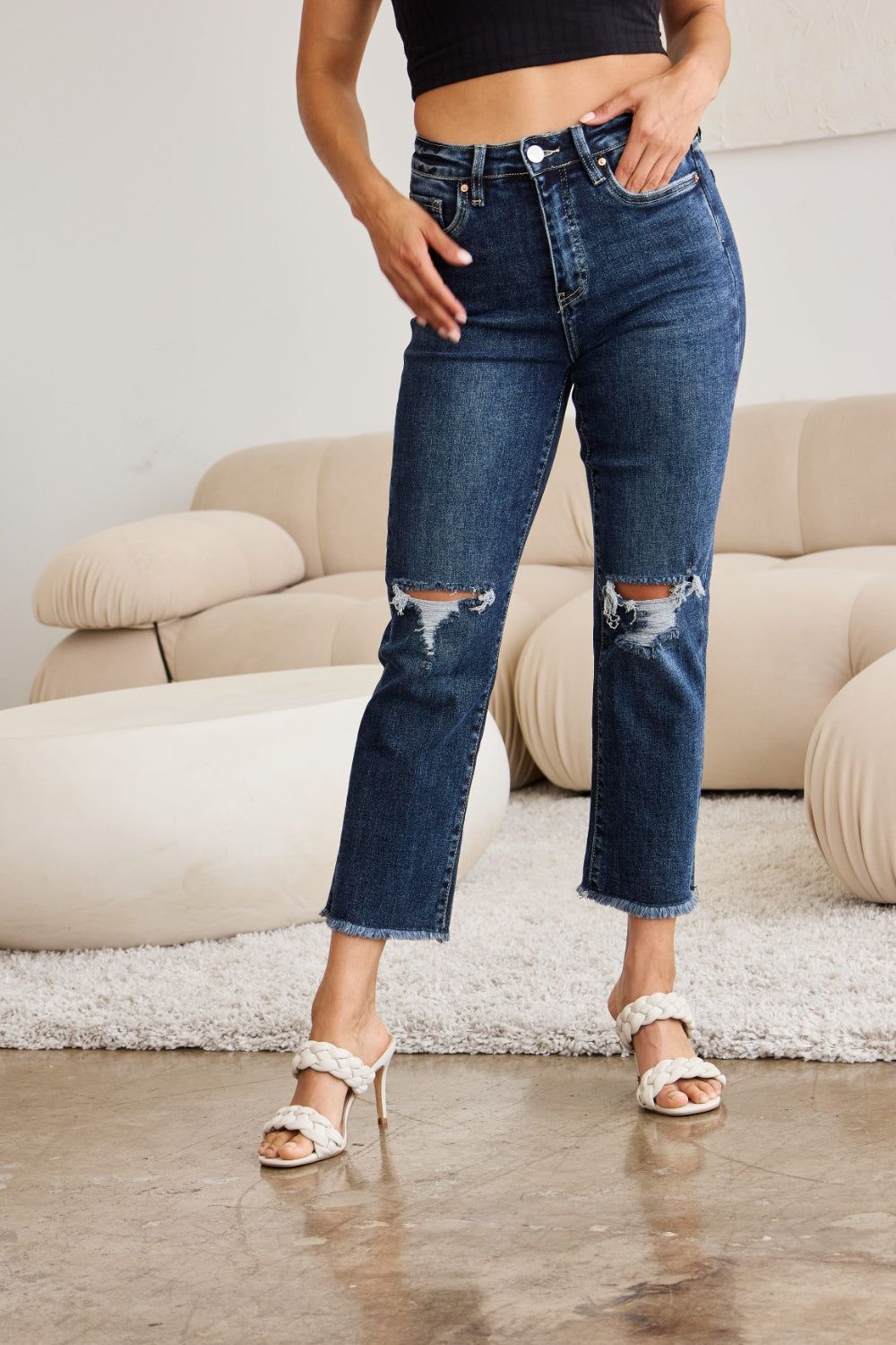 RFM Crop Dylan Full Size Tummy Control Distressed High Waist Raw Hem Jeans us.meeeshop - 