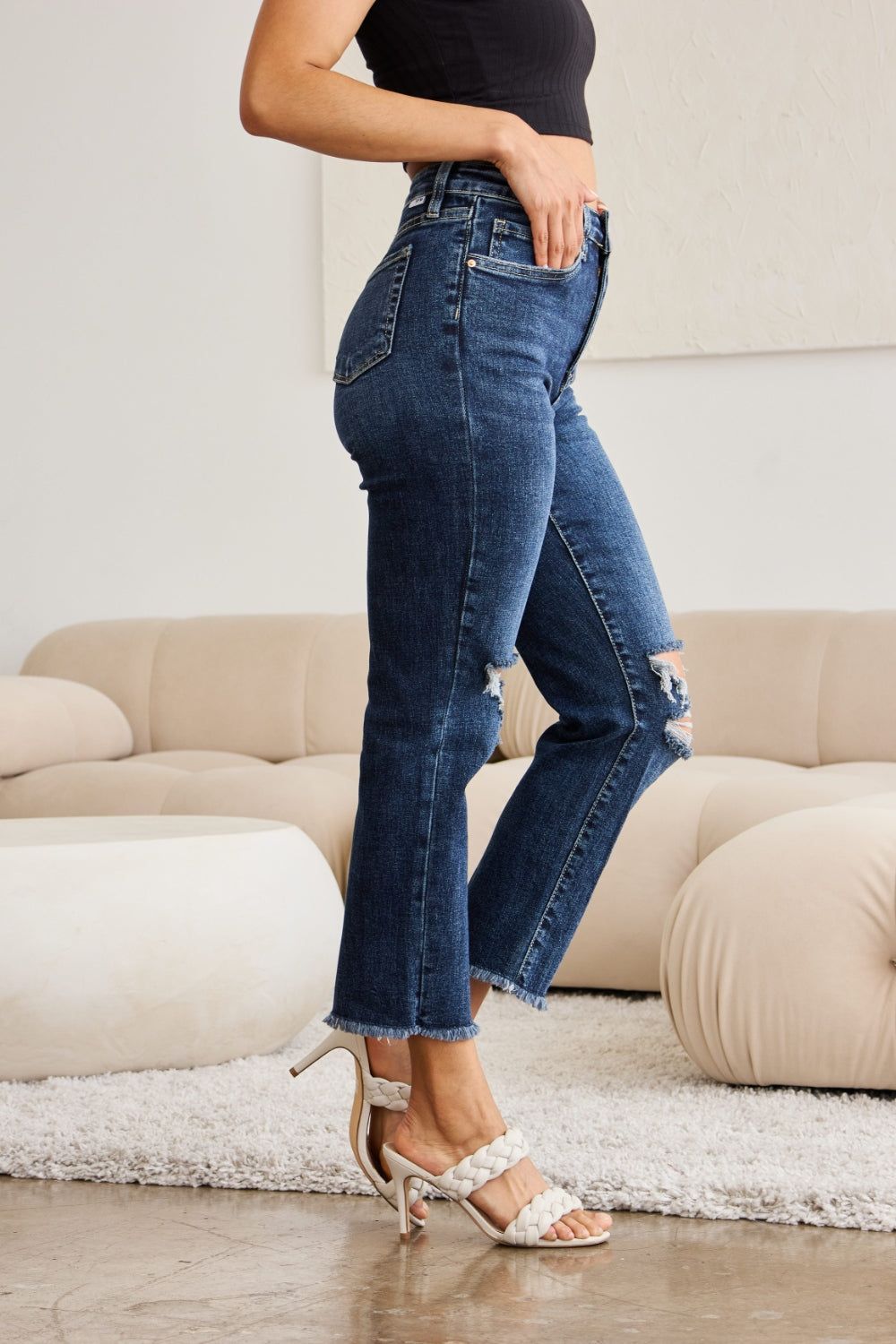 RFM Crop Dylan Full Size Tummy Control Distressed High Waist Raw Hem Jeans us.meeeshop - 