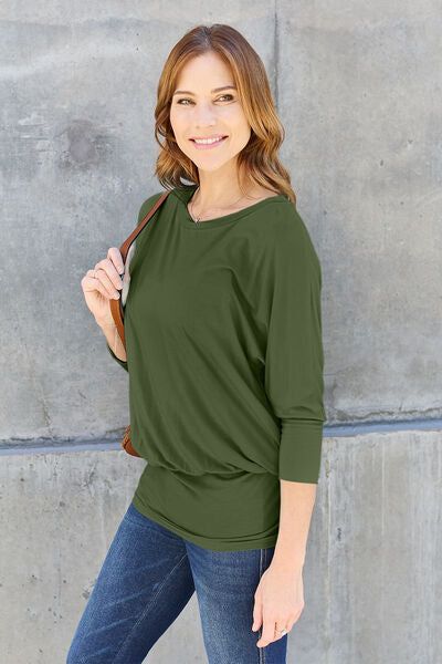 Round Neck Batwing Sleeve Blouse - us.meeeshop