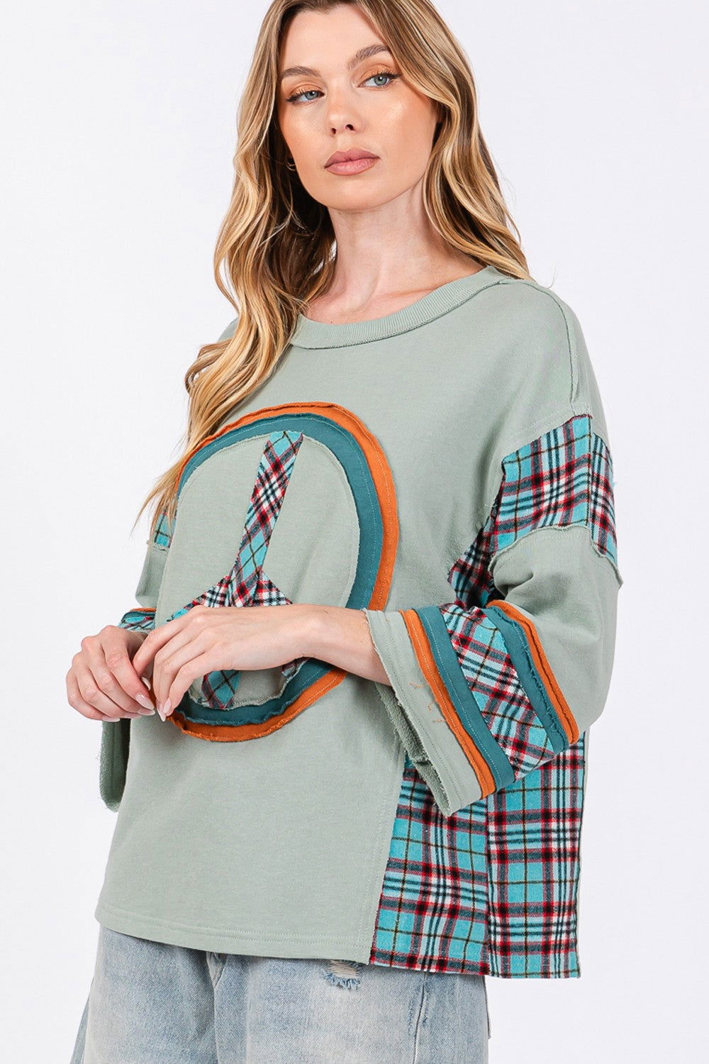 SAGE + FIG Peace Applique Patch Contrast Plaid Top us.meeeshop - 