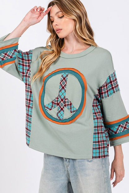 SAGE + FIG Peace Applique Patch Contrast Plaid Top us.meeeshop - 