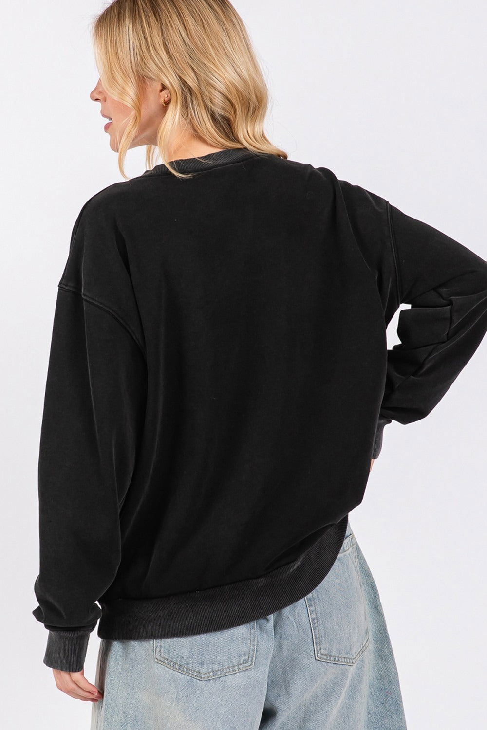 SAGE + FIG USA Letter Patch Round Neck Sweatshirt us.meeeshop - 