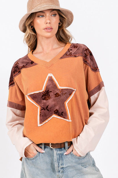 SAGE + FIG Women's Star Patch Long Sleeve Color Block T-Shirt us.meeeshop - Shirts & Tops