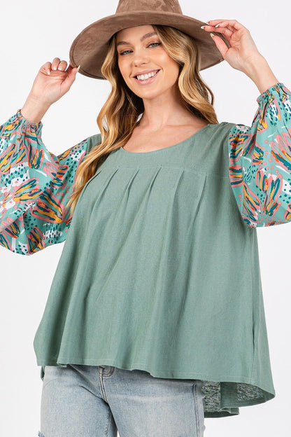 SAGE + FIG Ruched Round Neck Printed Bubble Sleeve Top - us.meeeshop