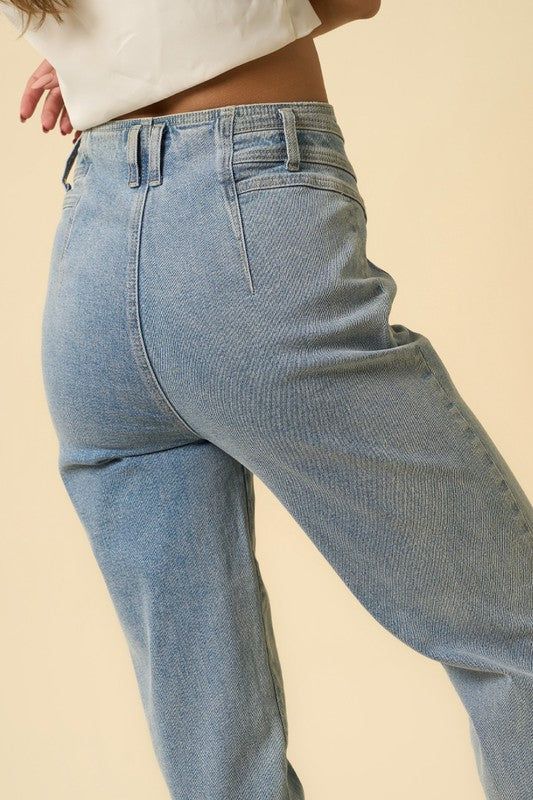 Insane Gene Seamed Tapered Jeans - us.meeeshop
