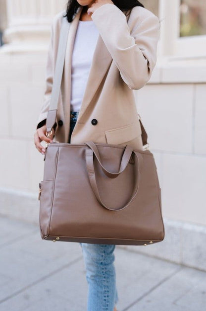 Signature Tote Carry All On Laptop Bag us.meeeshop - Handbags