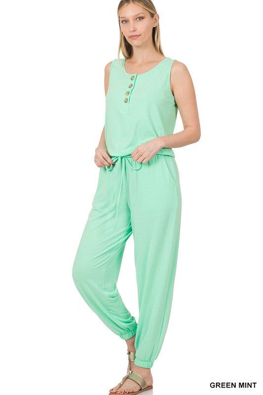 Women's Sleeveless Jogger Jumpsuit - us.meeeshop