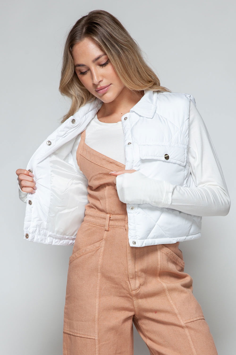 Snobbish Snap Down Quilted Crop Vest us.meeeshop - 