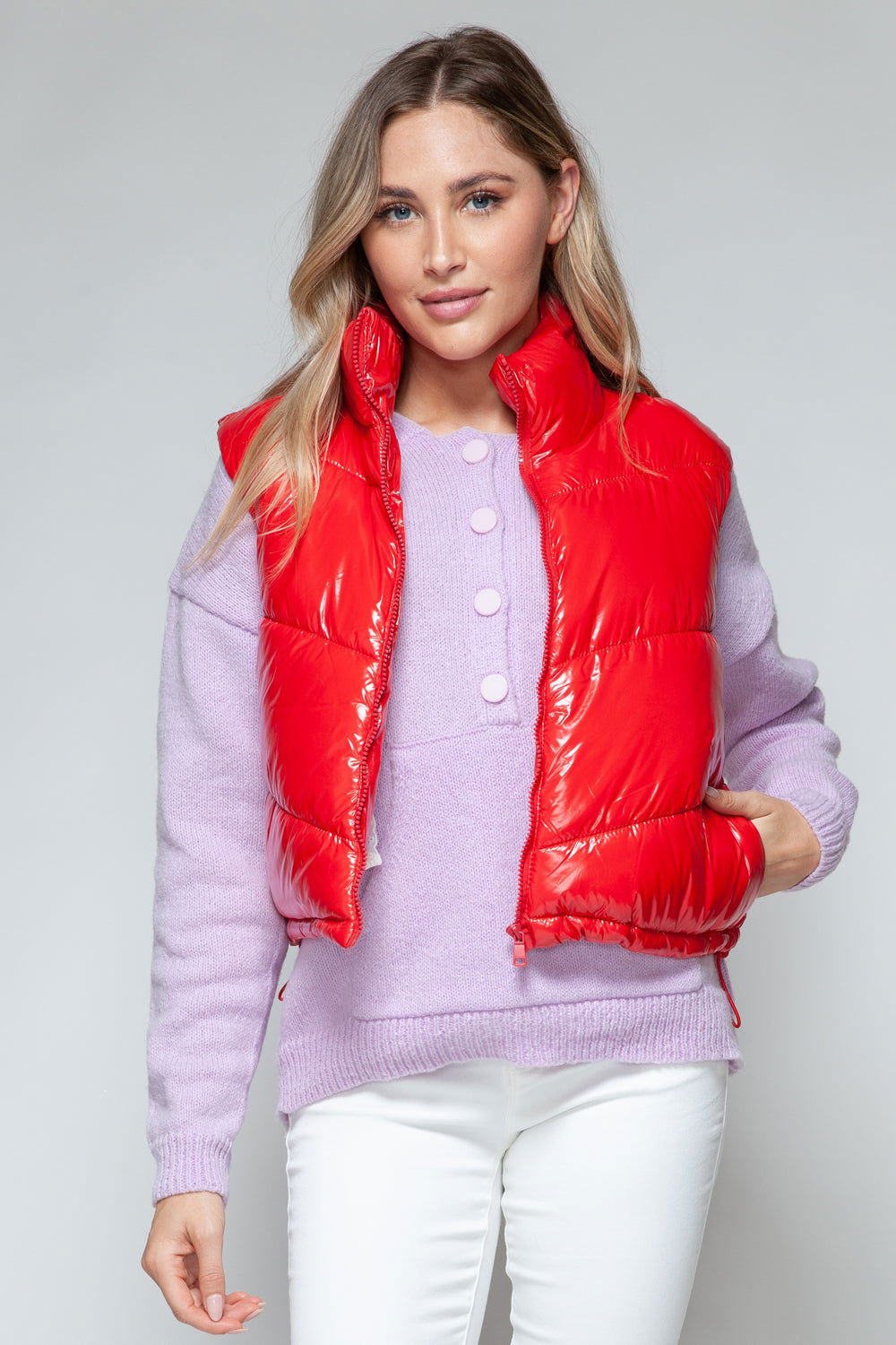 Snobbish Zip Up Turtleneck Shiny Quilted Vest In Red us.meeeshop - 