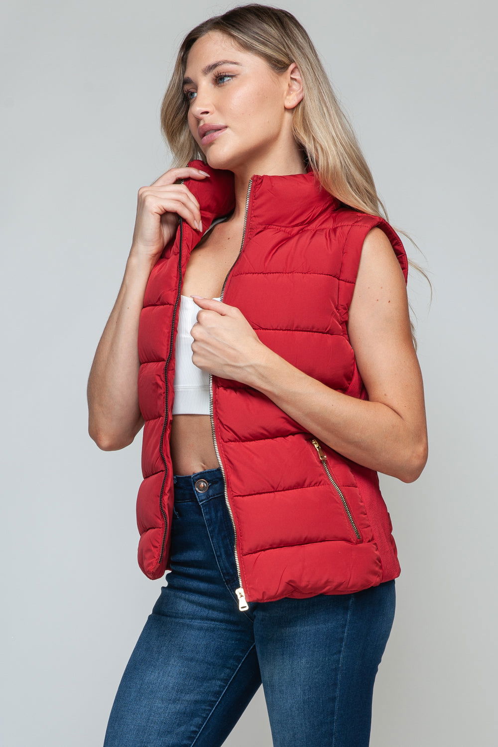 Snobbish Zip Up Turtleneck Vest with Pockets In Red us.meeeshop - 