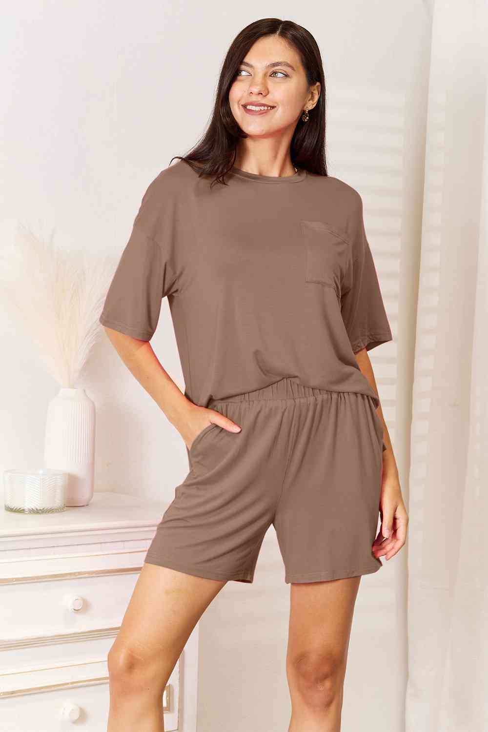 Soft Rayon Half Sleeve Top and Shorts Set us.meeeshop - 