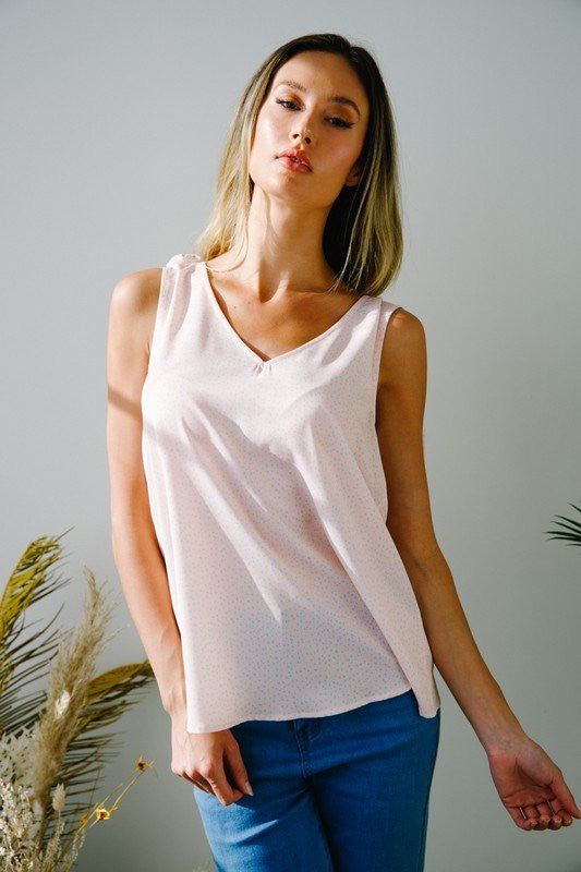 Solid V-Neck Sleeveless Top - us.meeeshop