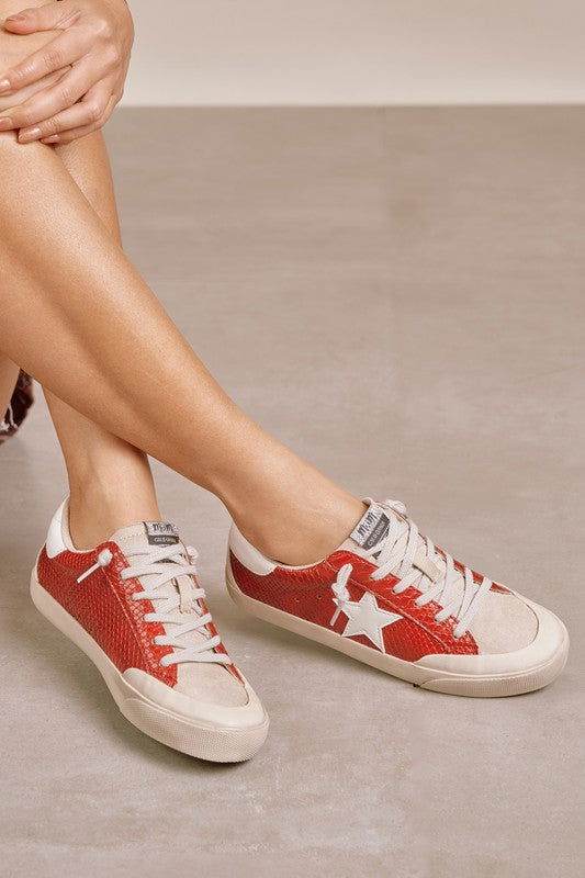 Star Low Top Sneakers - us.meeeshop