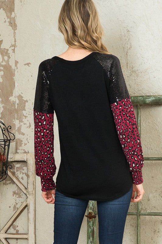 Women's Trans Sequin Contrast Sweater Knit - us.meeeshop