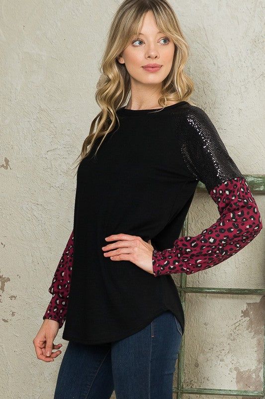 Women's Trans Sequin Contrast Sweater Knit - us.meeeshop