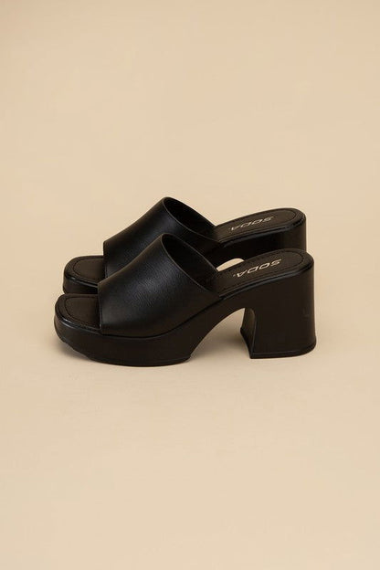 Women's Typo Slide Mule - us.meeeshop