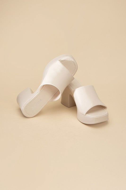 Women's Typo Slide Mule - us.meeeshop