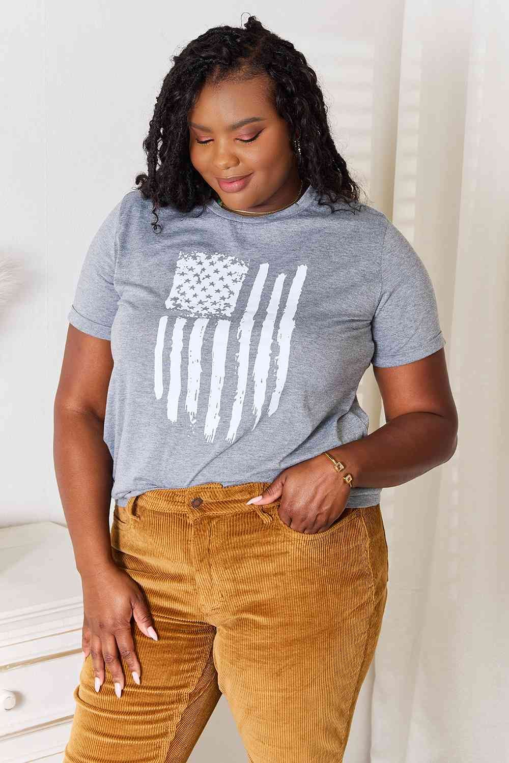 US Flag Graphic Cuffed Sleeve T-Shirt us.meeeshop - 