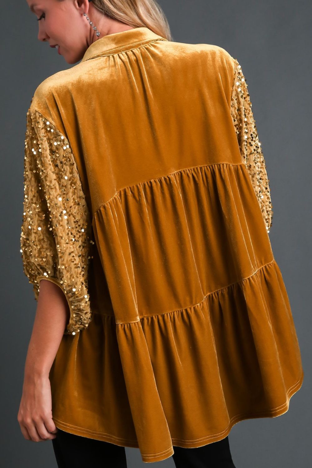 Umgee Sequin Detail Tiered Back Half Sleeve Shirt us.meeeshop - 